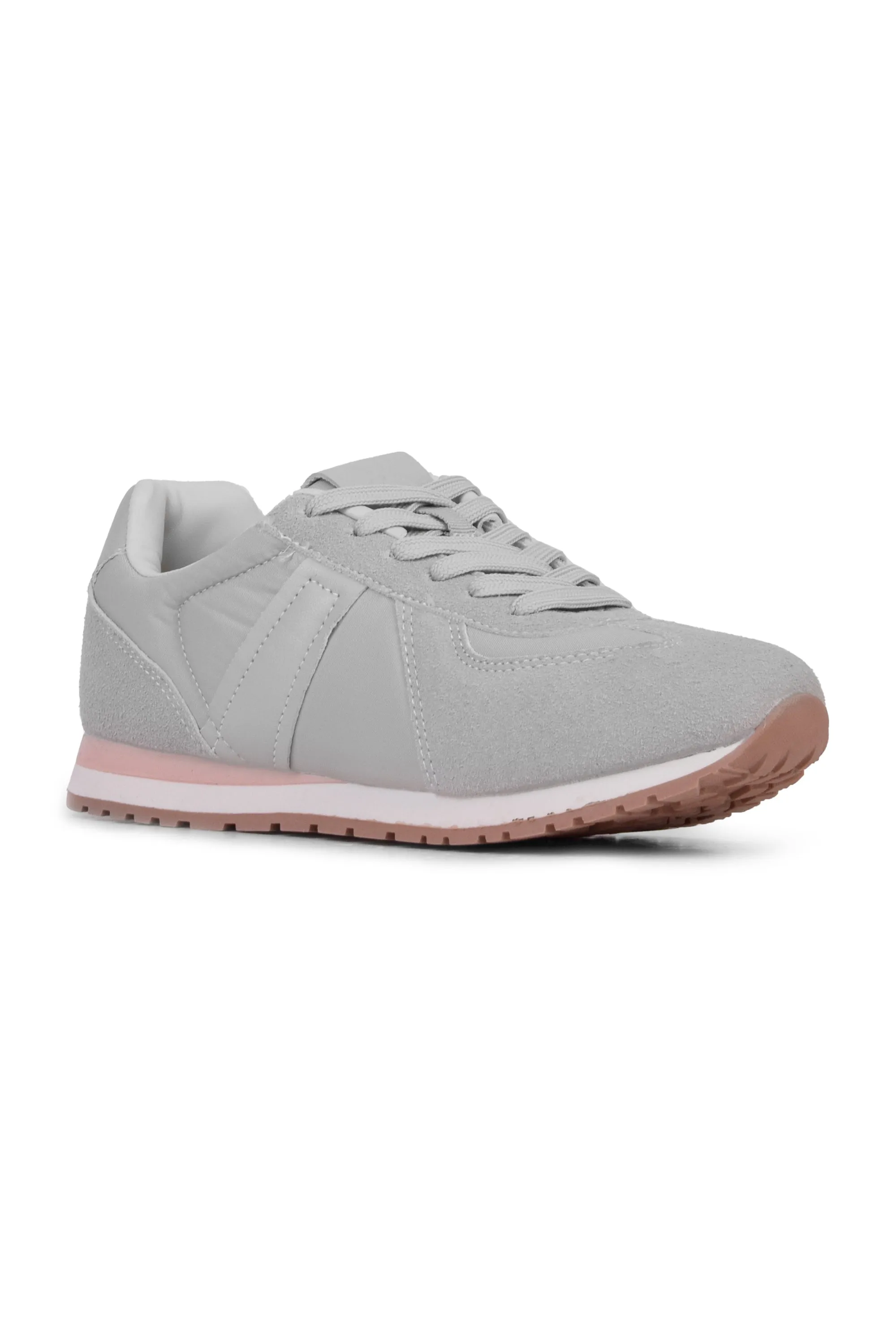 01-5093 Comfy Flat Sneaker