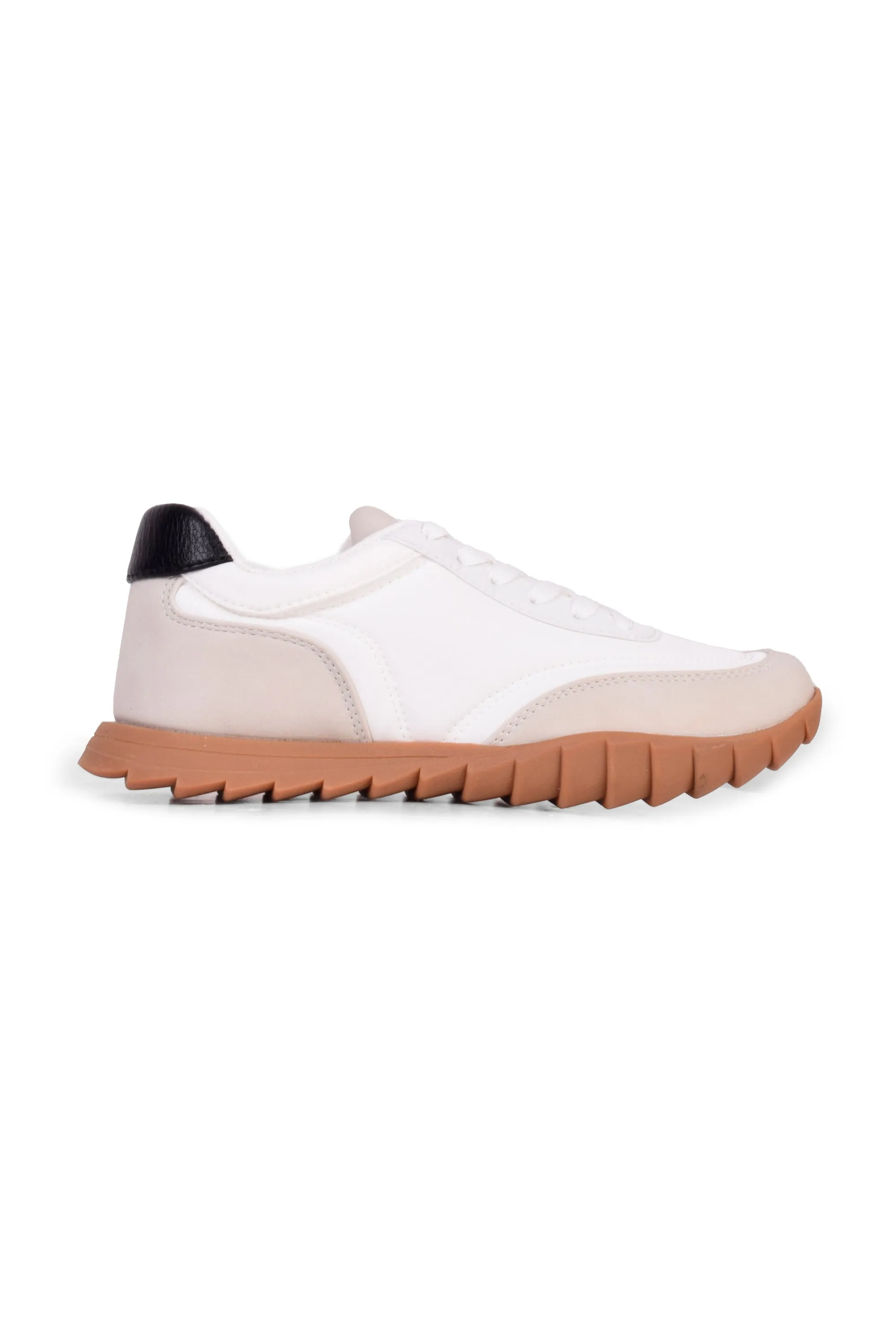 01-5098 Comfy Flat Sneaker