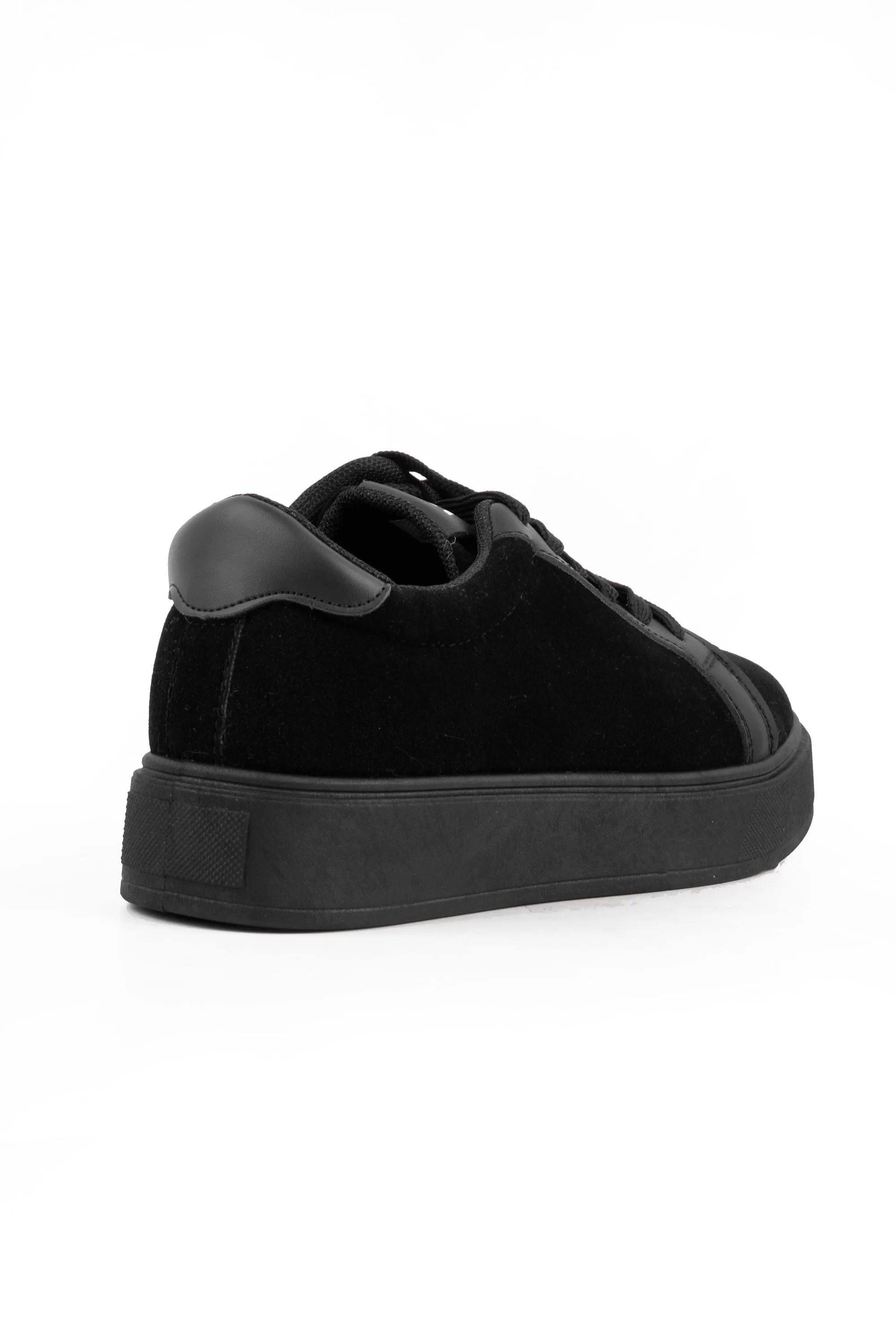 01-5125 Comfy Flat Sneaker