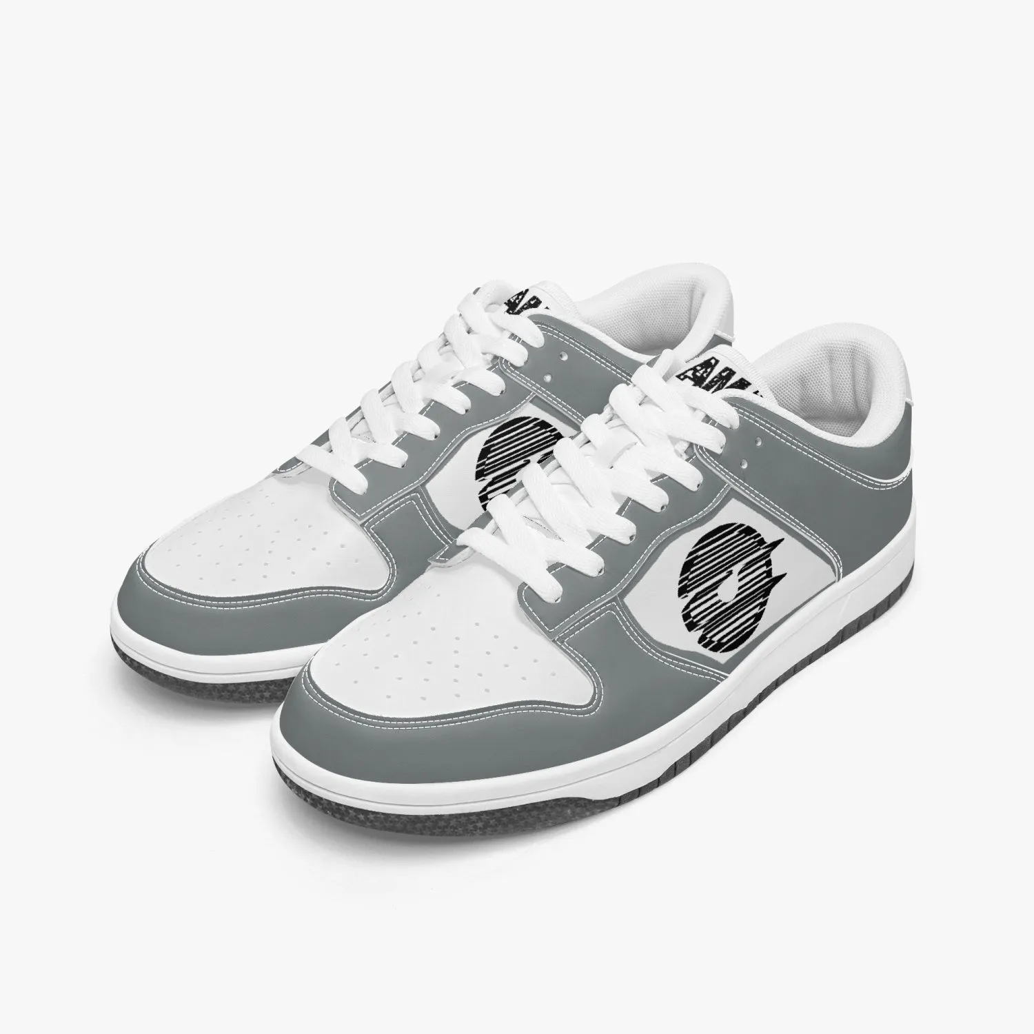 Dunk Stylish Low-Top Leather Sneakers Gray