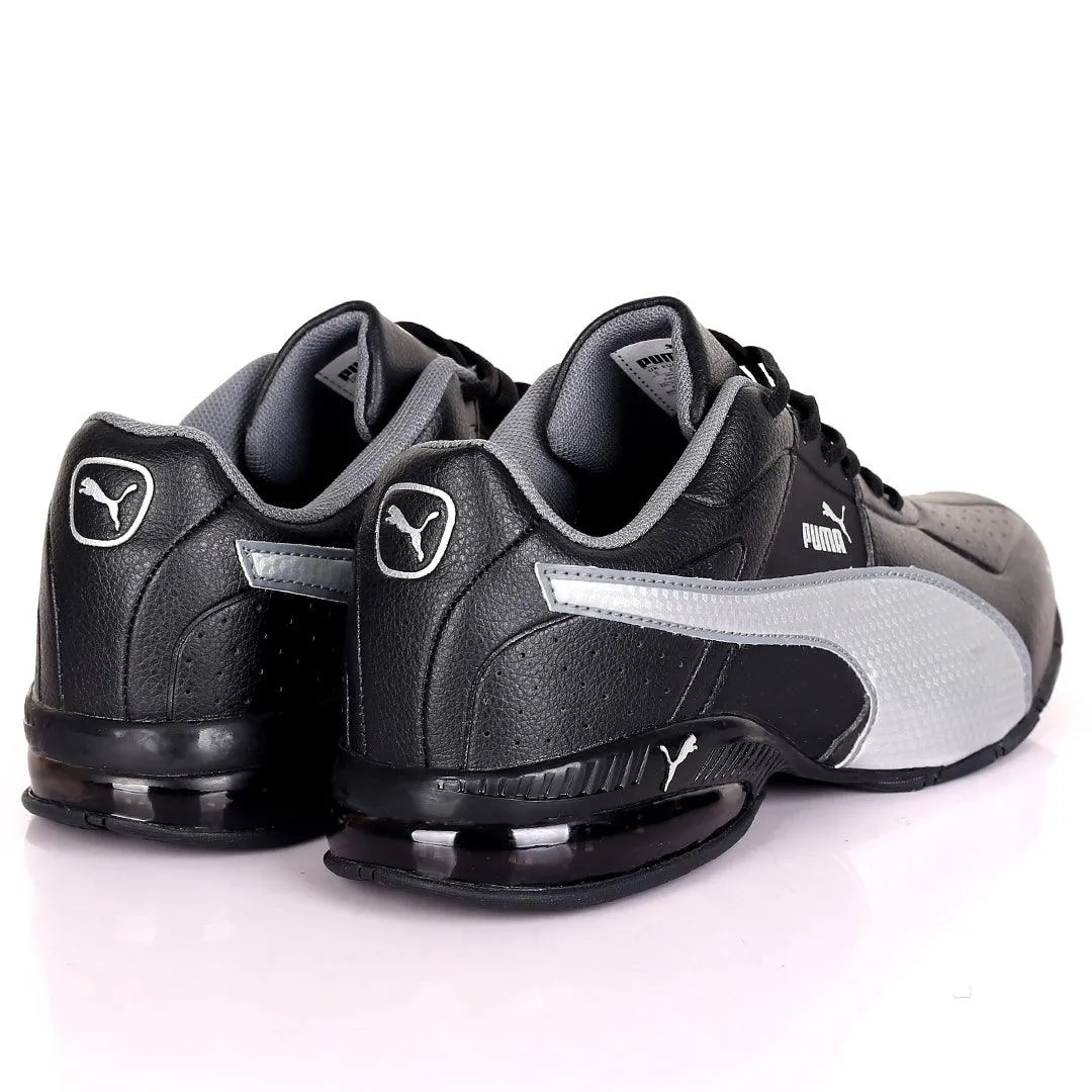 PM Perf Black White Low Sneakers Designed -